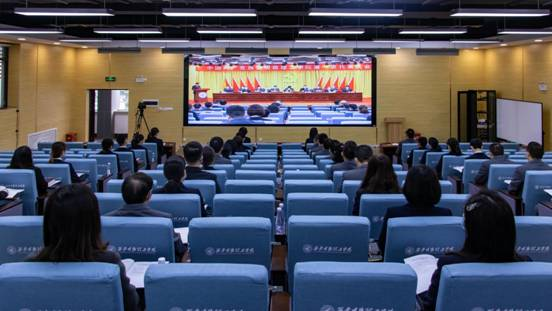 中國(guó)共產(chǎn)黨西安明德理工學(xué)院第一次代表大會(huì)開幕