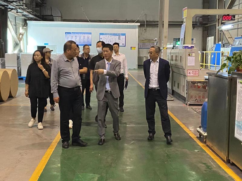 新疆金葉科技公司董事會(huì)、股東會(huì)、監(jiān)事會(huì)等系列會(huì)議成功召開(kāi)