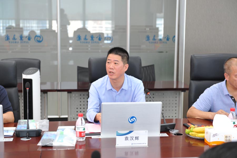 湖北當(dāng)陽市委市政府領(lǐng)導(dǎo)赴集團公司考察調(diào)研工作 湖北當(dāng)陽市委市政府領(lǐng)導(dǎo)赴集團公司考察調(diào)研工作