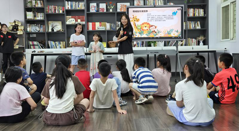 貢獻(xiàn)青年力量 詮釋挺膺擔(dān)當(dāng) 明德學(xué)院開展2024年暑期社會(huì)實(shí)踐專項(xiàng)活動(dòng) 貢獻(xiàn)青年力量 詮釋挺膺擔(dān)當(dāng) 明德學(xué)院開展2024年暑期社會(huì)實(shí)踐專項(xiàng)活動(dòng)