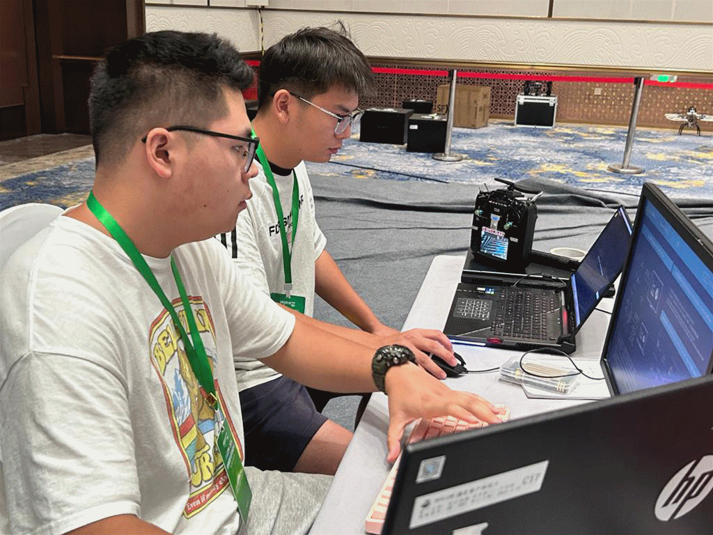 賽場(chǎng)載譽(yù)歸 獻(xiàn)禮開學(xué)季 西安明德理工學(xué)院高質(zhì)量發(fā)展再添新成果 賽場(chǎng)載譽(yù)歸 獻(xiàn)禮開學(xué)季 西安明德理工學(xué)院高質(zhì)量發(fā)展再添新成果