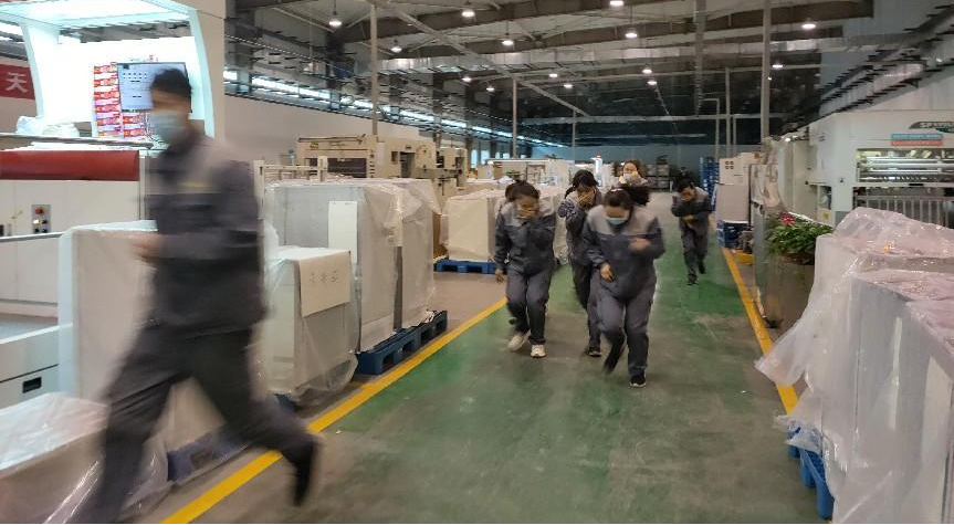 多項(xiàng)措施有效并舉 用實(shí)際行動(dòng)切實(shí)筑牢企業(yè)安全生產(chǎn)防線 金葉科教集團(tuán)深入開(kāi)展2024年安全管理專項(xiàng)行動(dòng)之煙配產(chǎn)業(yè)篇